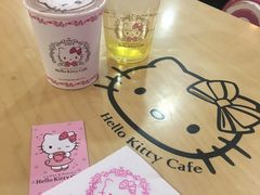-Hello Kitty Cafe(弘大店)