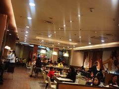 大堂-肯德基(龙之梦购物中心店)