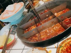 -伍师兄市井火锅(东部星悦天地店)