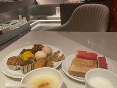 -朵兰达V酒店(成都春熙路太古里国金中心店)