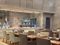 -厦门宝龙铂尔曼大酒店·海鲜自助餐厅