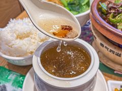 -蒙自源米线大王(花园城商场店)