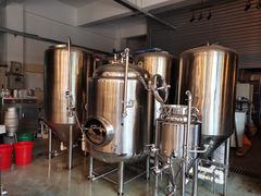 -Twin Tails Brewpub双尾精酿餐吧(八坼店)