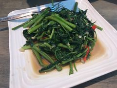 -The Dishes Seafood & Restaurant