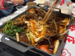 -肥肥虾庄·金牌油焖大虾(汉口城市广场店)