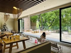 -J Create城市露营咖啡·简餐·宠物(上海动物园店)