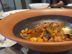 -香山湖渔家大院