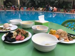 -兴芮温泉度假区