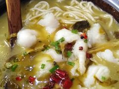 -周鱼小馆石锅酸菜鱼(活力汇店)