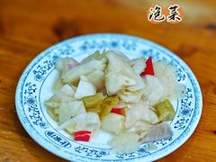 -一品红烧鸭特色川菜(三岔湖店)