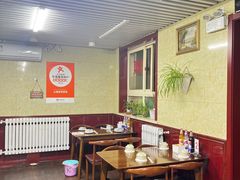 -公寓家常菜馆(海军博物馆店)