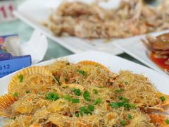 蒜蓉粉丝蒸扇贝-范饭椰林川湘味海鲜·椰子鸡(三亚湾椰梦长廊店)
