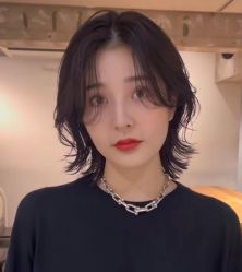 -变画·发型STUDIO