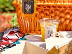 -LESCEDARS Brasserie Bistro香柏树