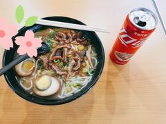 -花溪巷牛肉粉(泉城路店)