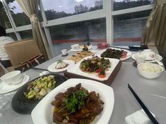 -鹿鸣酒家(越秀店)