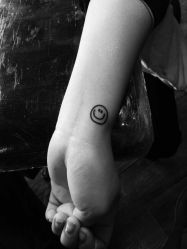 -刺客纹画纹身·洗纹身·穿孔饰品