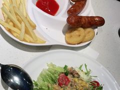 -汤姆家的牛排意面披萨(新城市广场店)