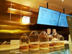 -奈雪的茶(湖滨银泰in77C区PRO店)
