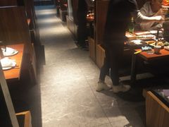 -山之屋炭火烧肉·生啤畅饮(大朗万科中央公园店)
