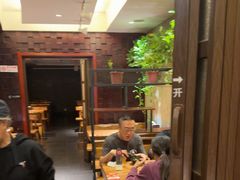 -万记麻辣烫国展总店