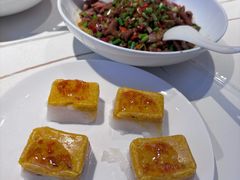 -阿瓦山寨·湘菜现炒·剁椒鱼头王(咸阳总店)