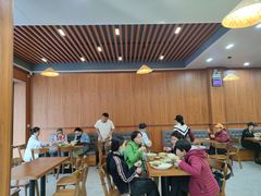 大堂-华姐鸡粉(教育路店)