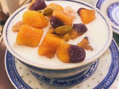 -广信牛奶甜品世家(台东店)