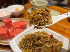 -滇香肴·云南菜蒸汽石锅鱼(云南北路店)