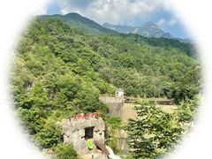 -罗田大别山峡谷漂流