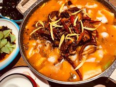 -山城外·非遗酸菜鱼(蜀都万达店)