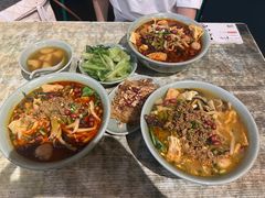 -粉家柳州螺蛳粉(杨宅路店)