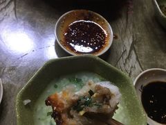 -舒小笼松针小笼包