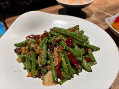 -耶里夏丽·丝路新疆菜·清真食品(徐汇南丹东路臻选店)