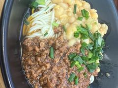 -丽影重庆小面(定西路店)