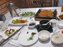 -鄱阳湖·江西小炒·瓦罐煨汤(五道口店)