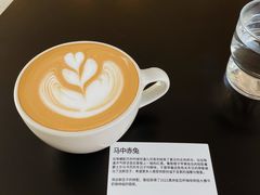 马中赤兔拿铁-fishtank鱼缸咖啡(三山街店)