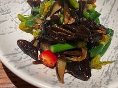 -荣家黄鱼面(前滩太古里店)