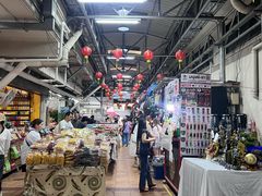 -瓦洛洛传统市场