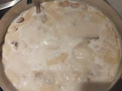 -尚尚仙·酸汤猪手·猪肚鸡火锅(华联万柳购物中心店)