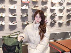 -首创奥特莱斯(西安店)