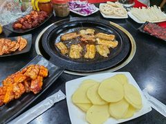 -牛得很·鲜牦牛肉烧烤·牛羊肉菌汤锅(康定店)
