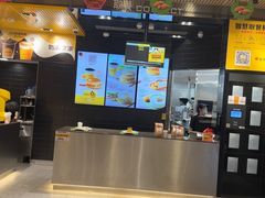-麦当劳(龙洞店)