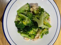 西蓝花拌桃仁-赤宴·川菜(玉林店)