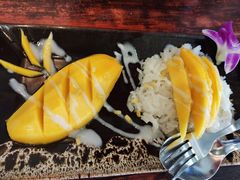 -Pad Thai Kratong Thong by ama