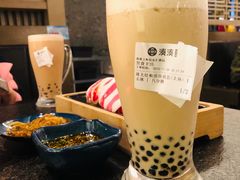 -湊湊火锅·茶憩(打浦桥日月光店)