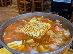 牛肉年糕火锅-辛明堂洞韩式芝士年糕火锅(万达店)