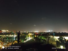 -顽啤熊·酒客酒馆(苏城夜景必选店)