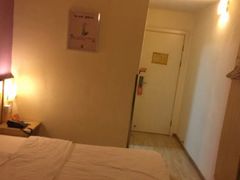 -7天连锁酒店·武汉徐东湖北大学店