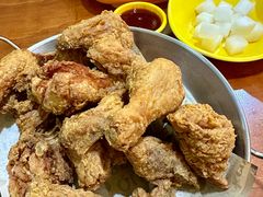 -BHC炸鸡(明洞总店)